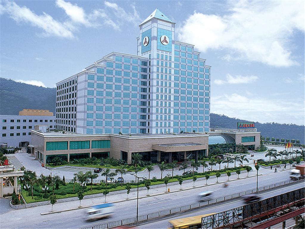 Fenggang Gladden Hotel Tiantangwei Exterior foto